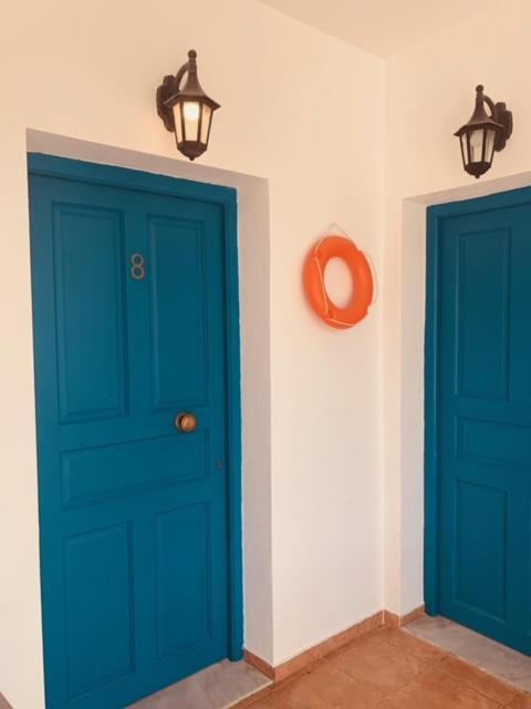 Manousos Rooms Adamantas (Milos) Exterior foto